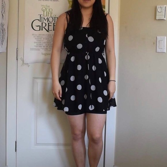 Cute polka dot dress - Picture 2 of 4